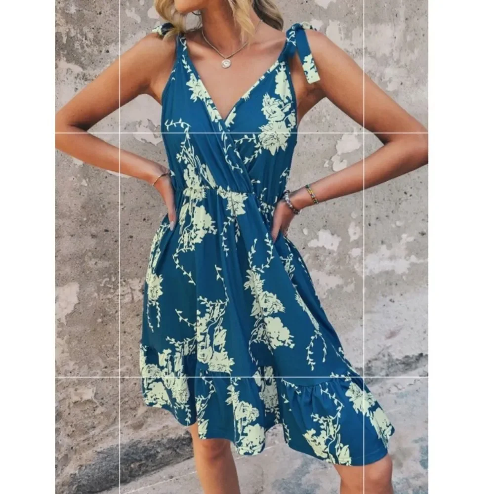 πHPπ Floral Print Tie Shoulder Ruffle Hem Cami Dress Medium - Picture 4 of 10